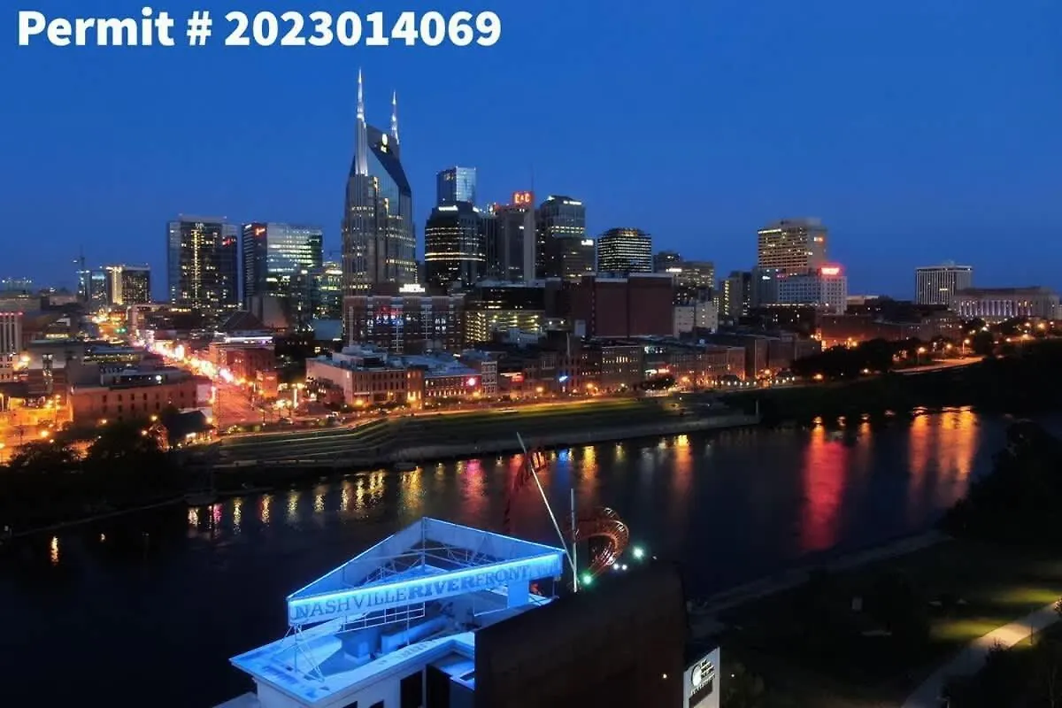 Stylish Nashville Home - Rooftop Deck - Hot Tub